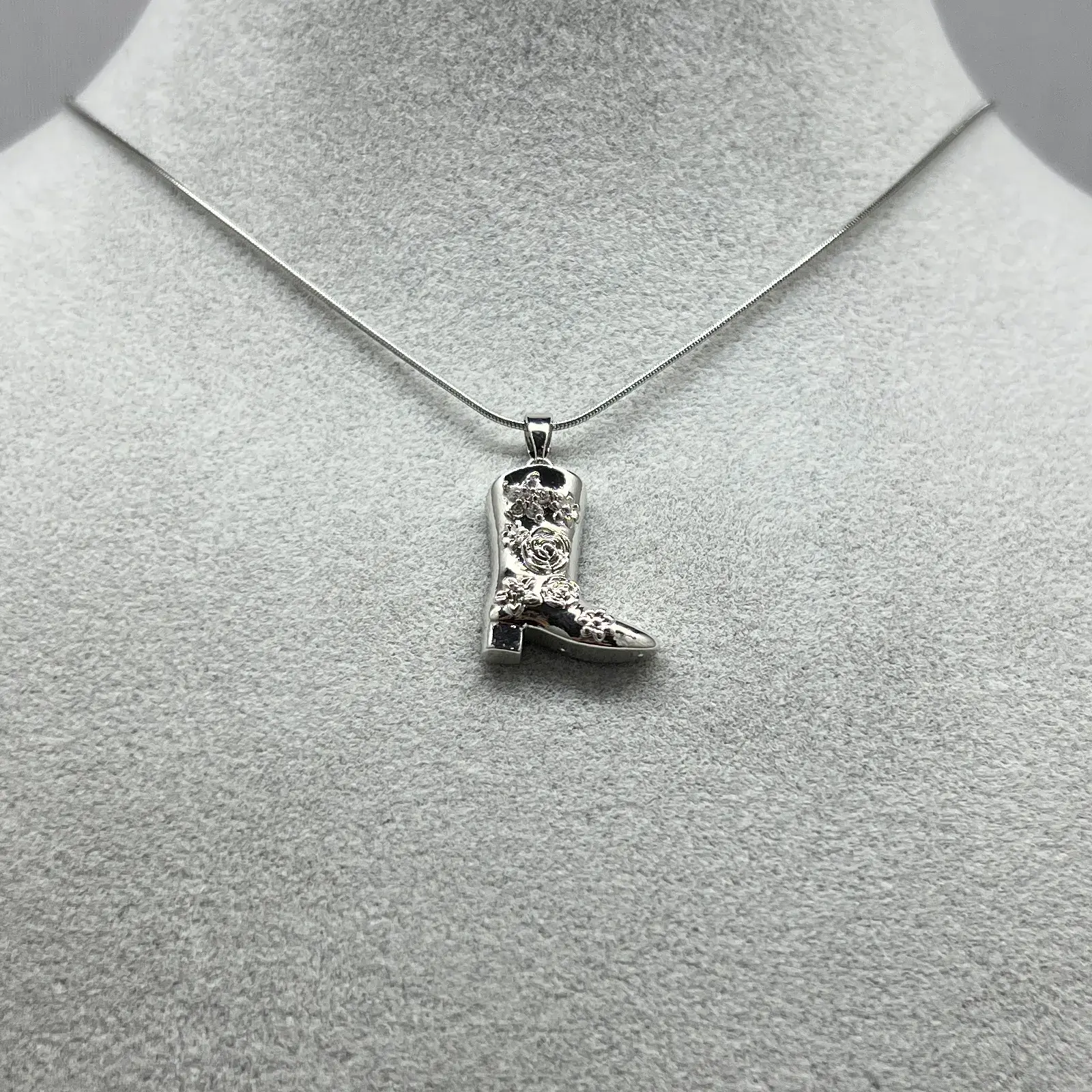 ÇELİK I Kovboy Çizmesi Kolye