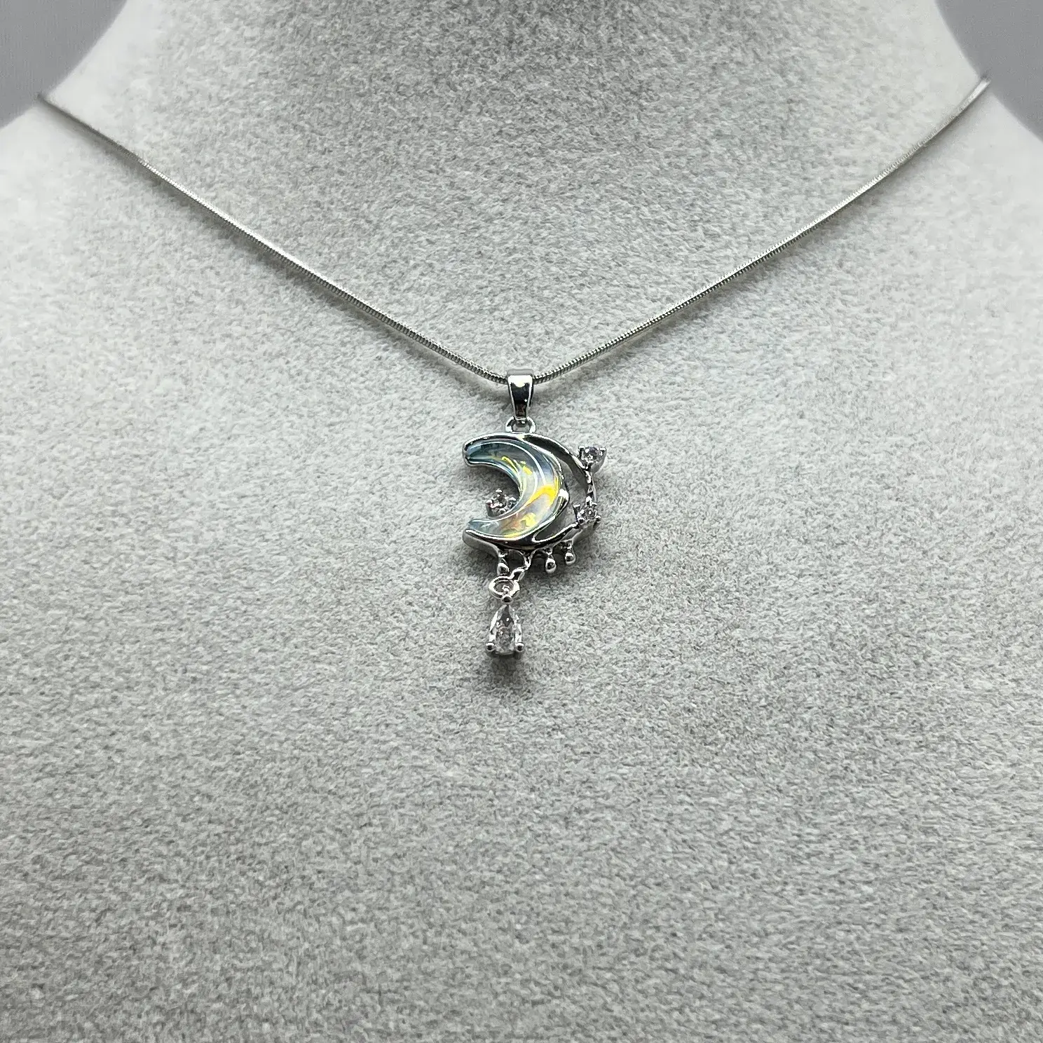 ÇELİK I Retro Sedefli Ay Kolye