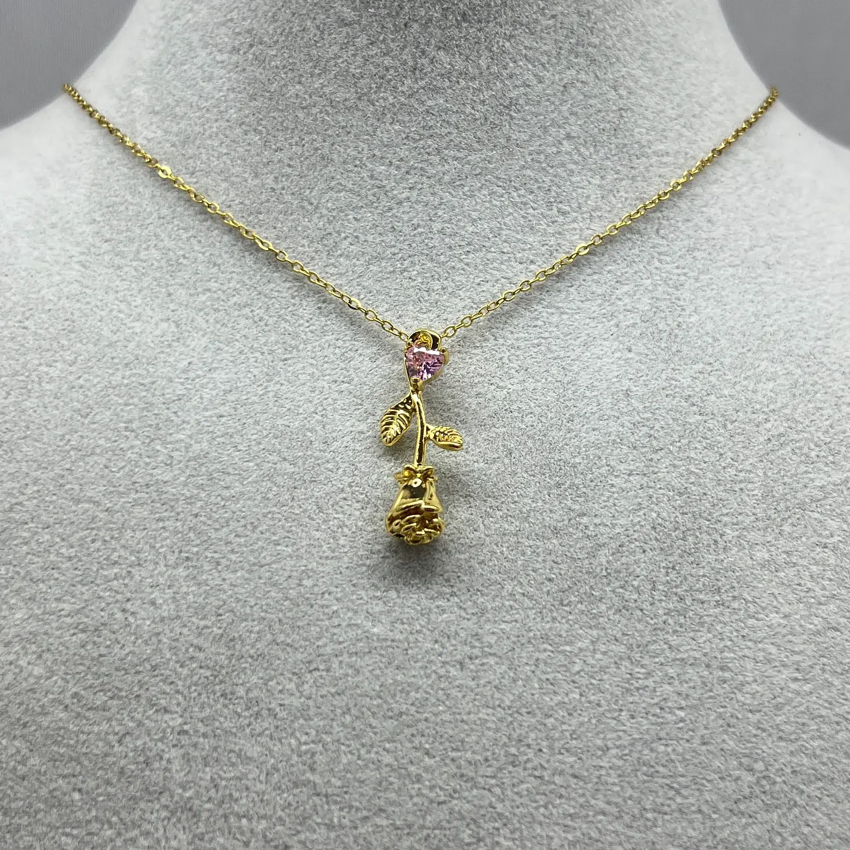 ÇELİK I Kalp Gül Kolye