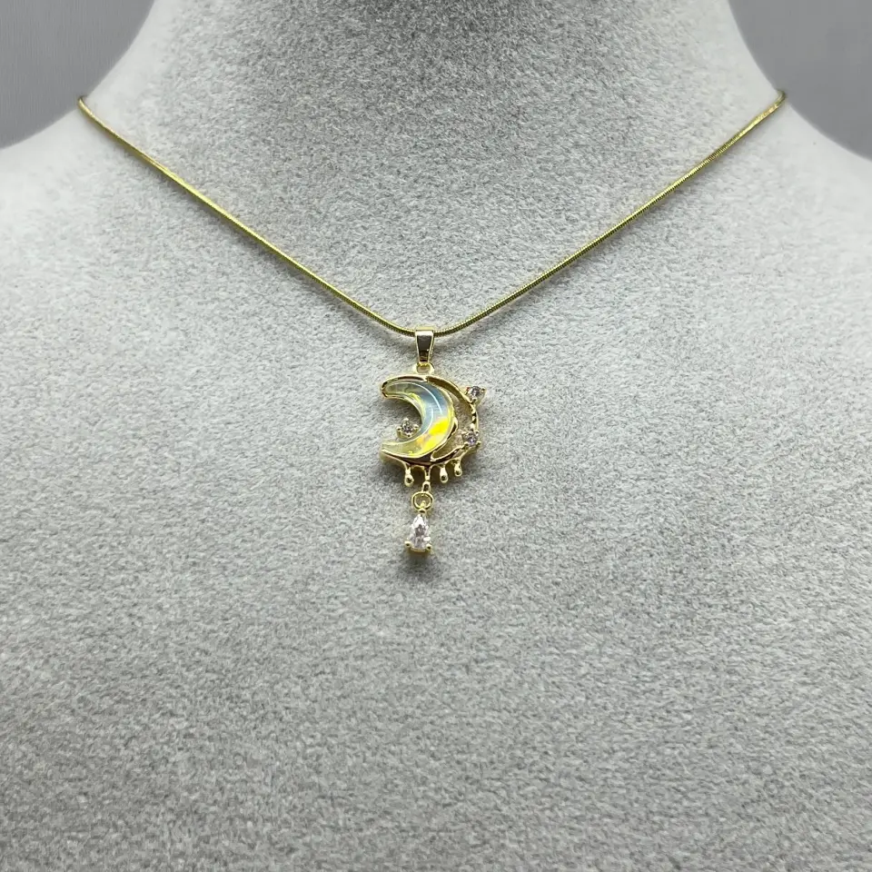 ÇELİK I Retro Sedefli Ay Kolye