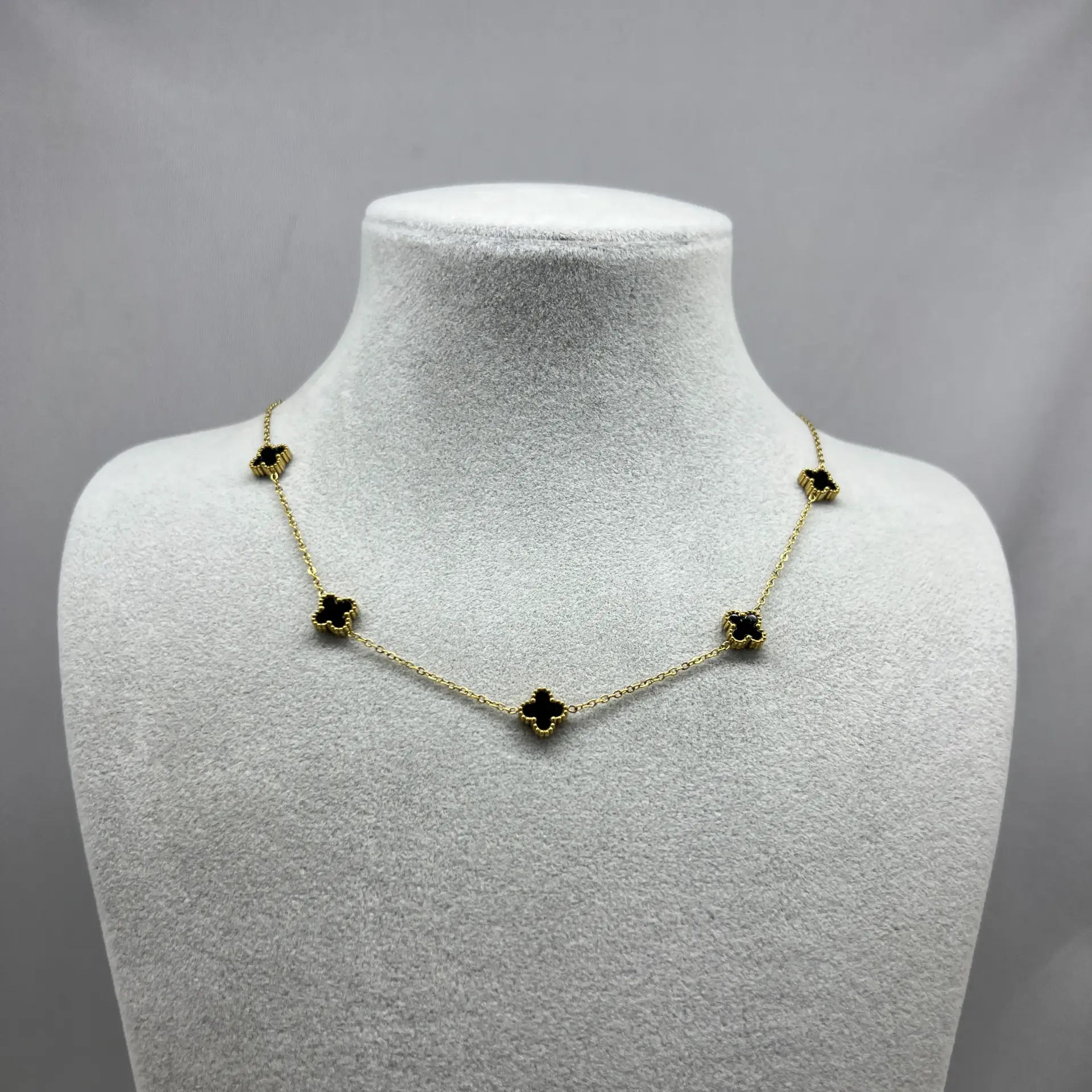 ÇELİK I Yonca Sedefli Kolye