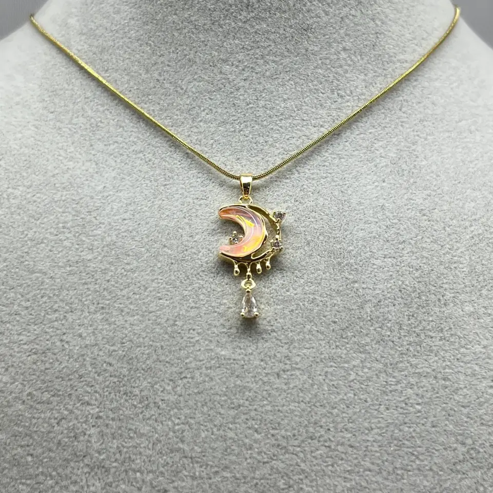 ÇELİK I Retro Sedefli Ay Kolye
