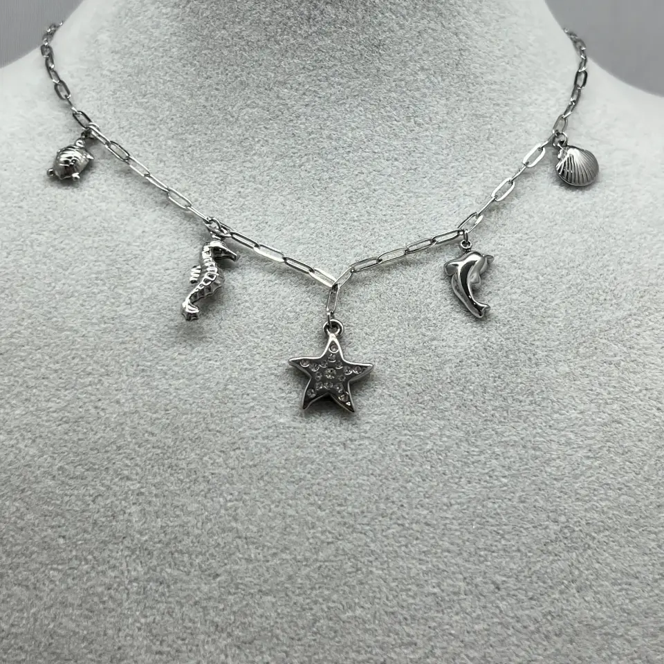 ÇELİK I Charmlı Yıldız Kolye