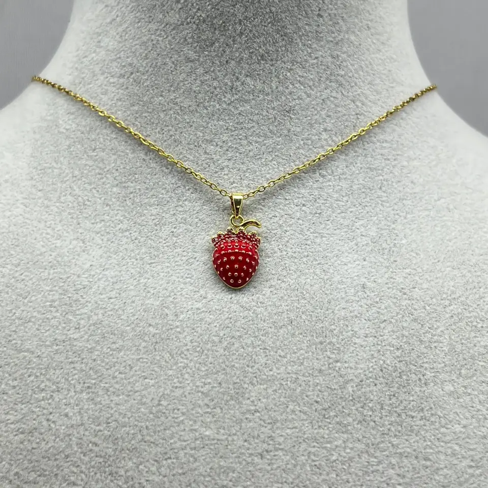 ÇELİK I Çilek Kolye