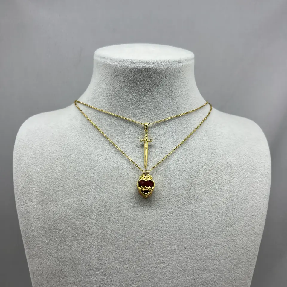 ÇELİK I Kalp ve Kılıç Kolye