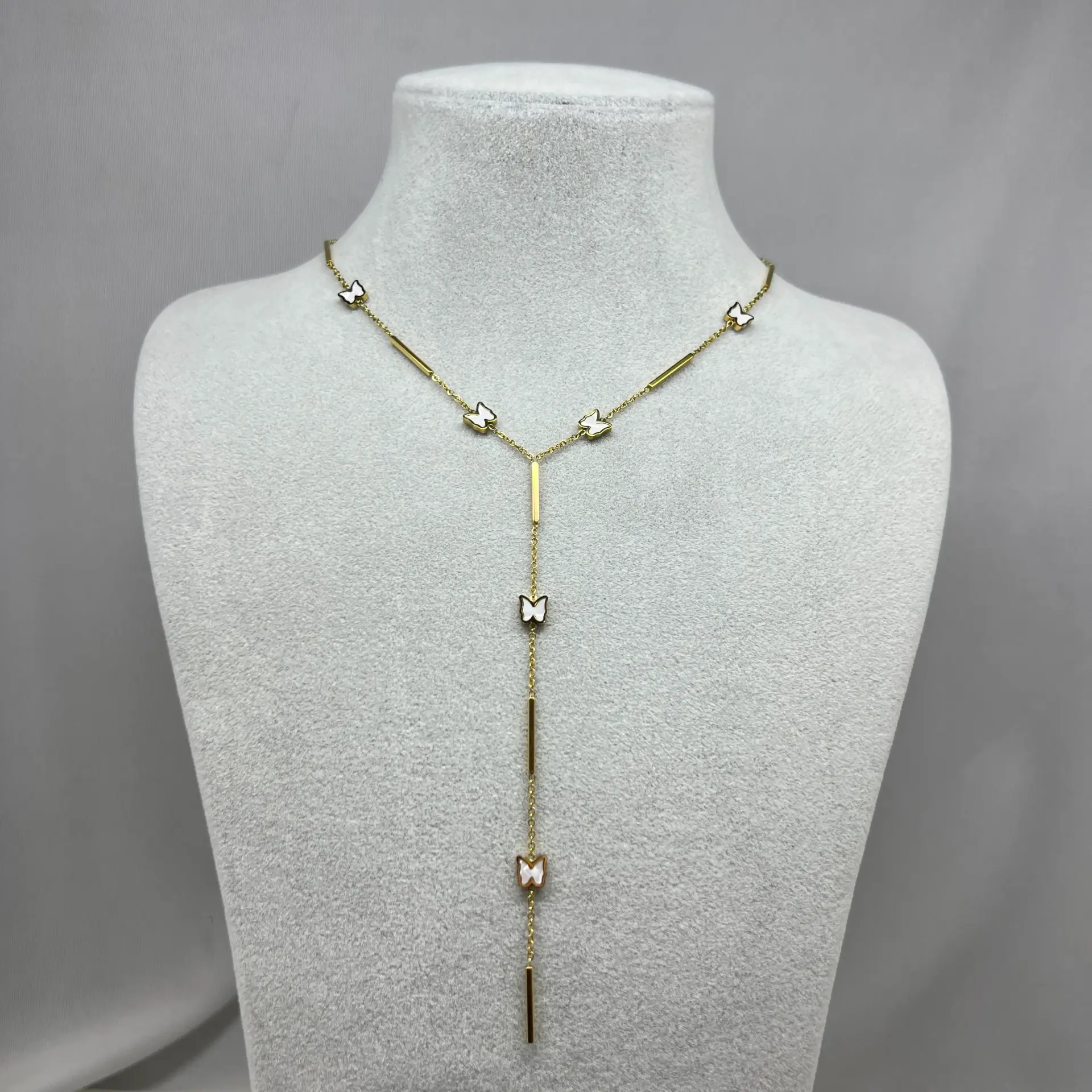 ÇELİK I Kelebek Y Kolye