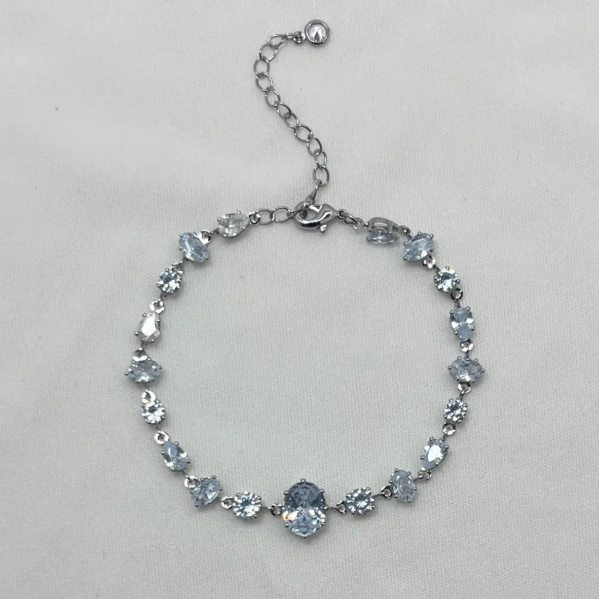 Vip I Sıralı Taş Bileklik