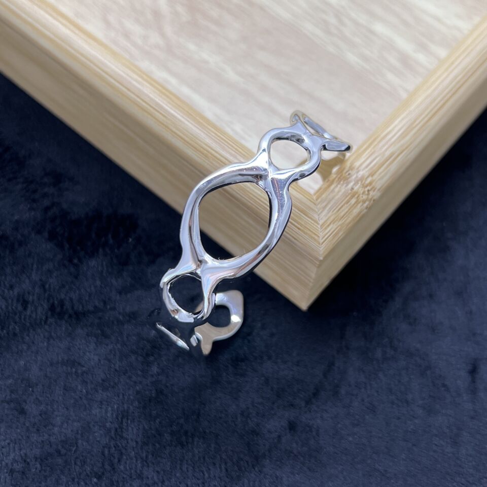 ÇELİK I Desenli Kelepçe