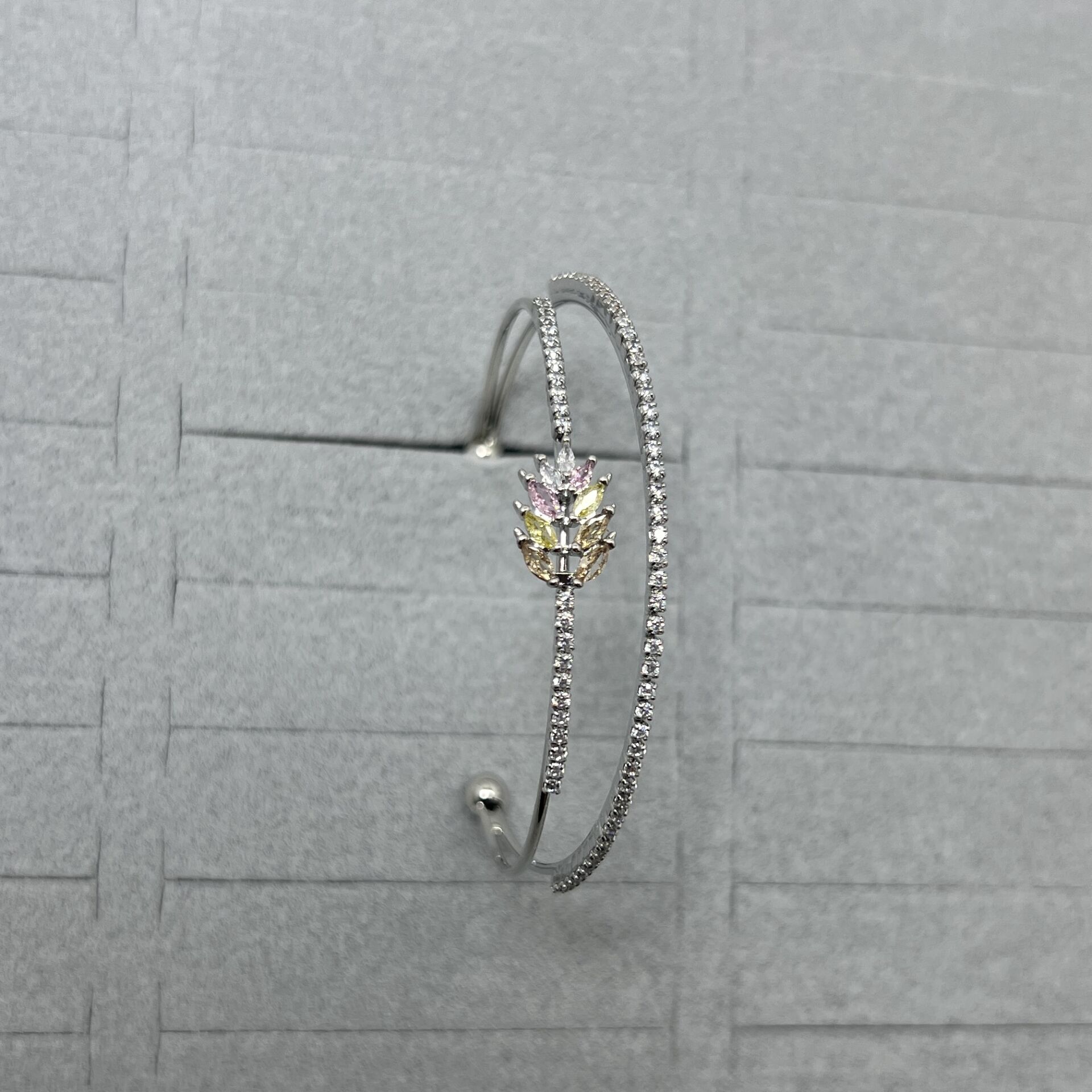 Vip I Çiçek Kelepçe