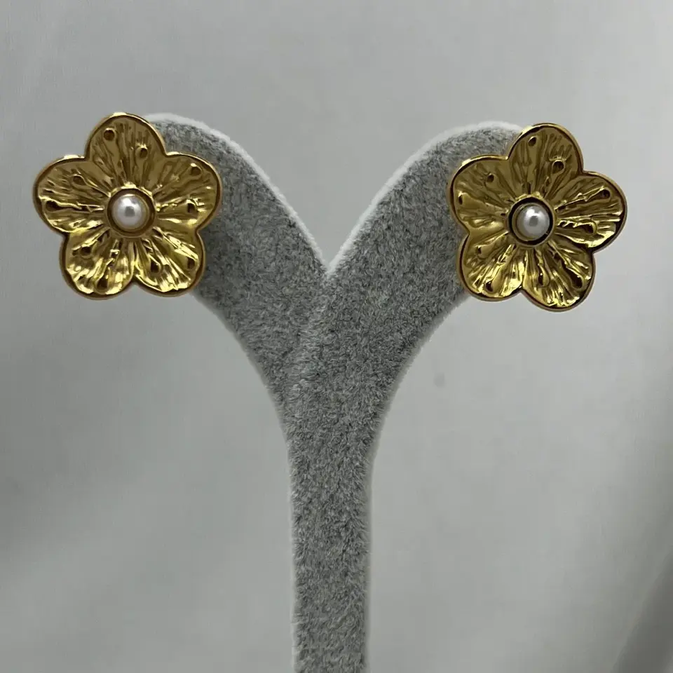 ÇELİK I İncili Çiçek Küpe