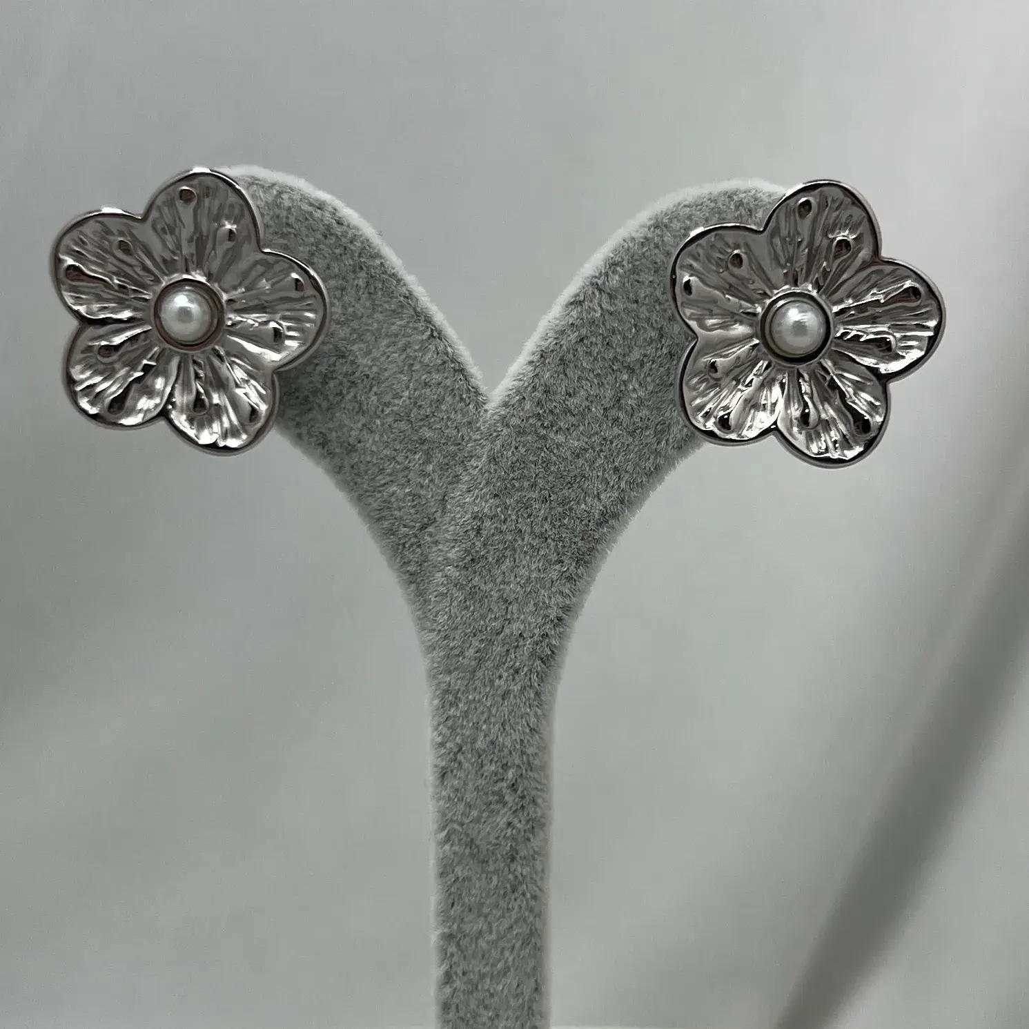 ÇELİK I İncili Çiçek Küpe