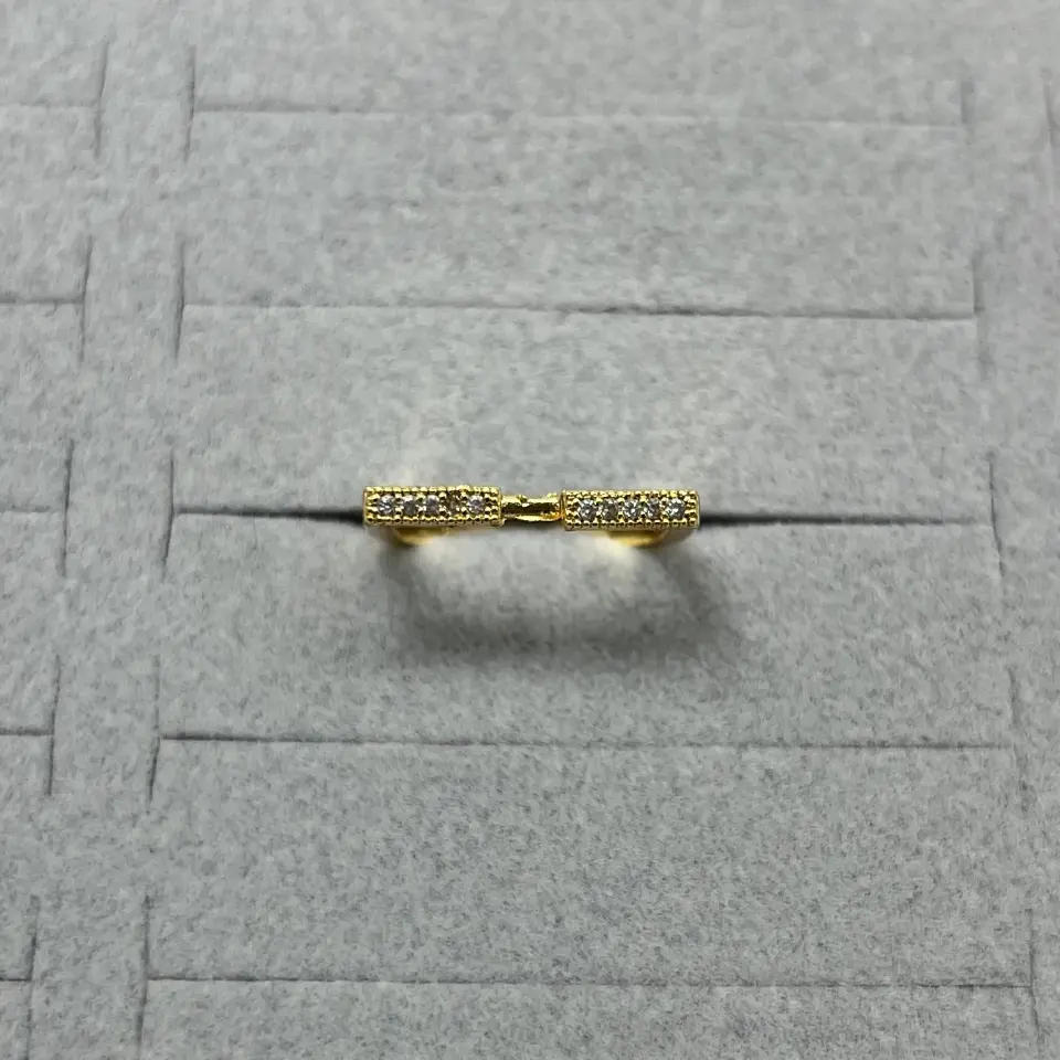 Pirinç I Ayarlanabilir Taşlı Yüzük