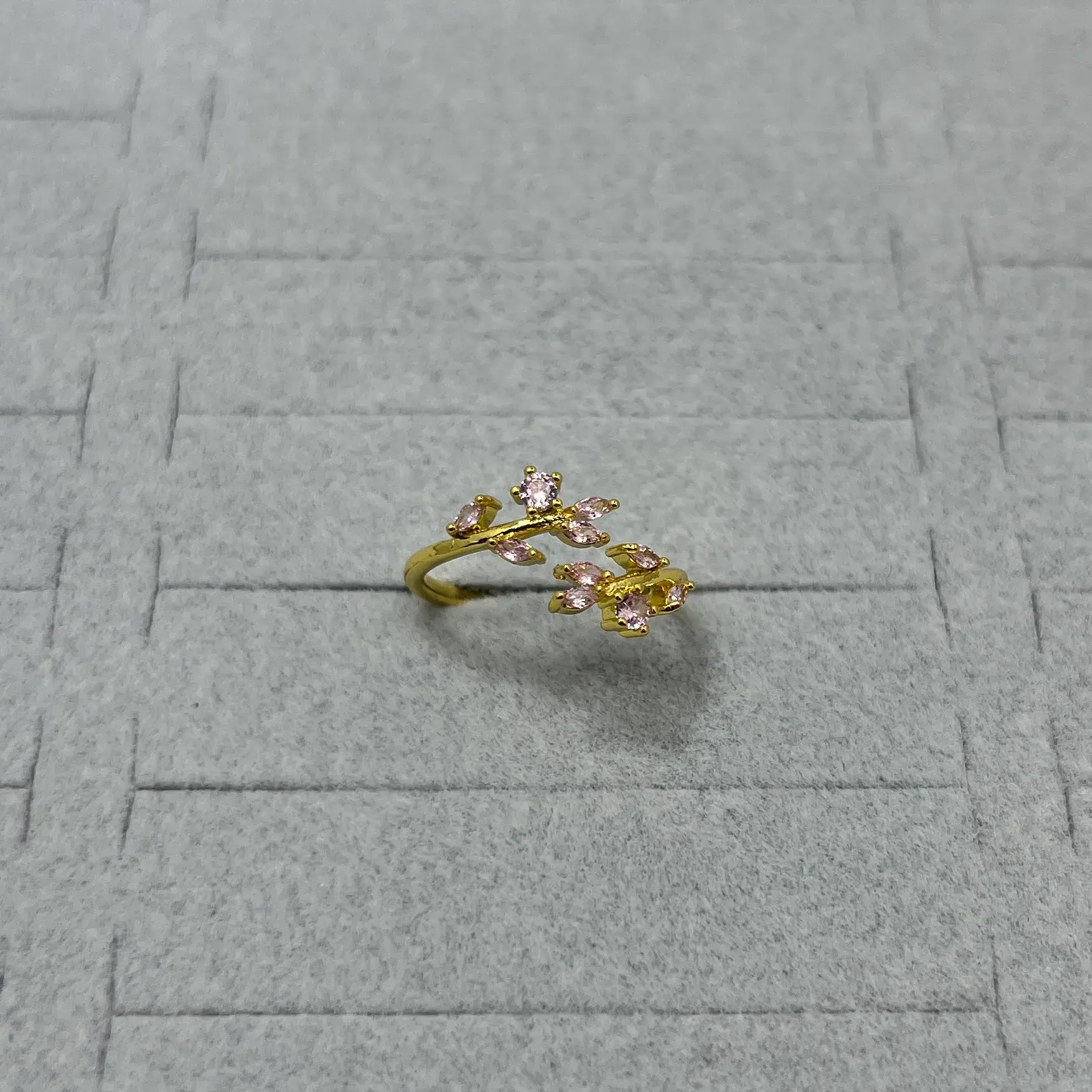 Vip I Ayarlanabilir Çiçek Yüzük