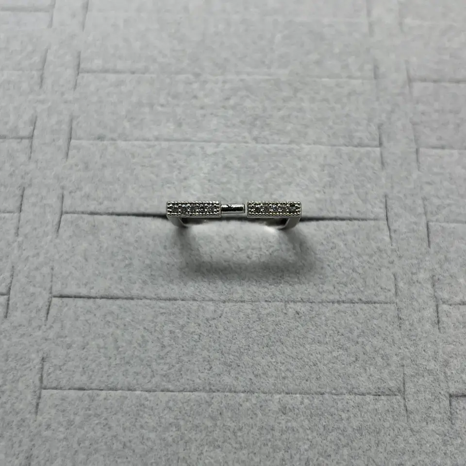 Pirinç I Ayarlanabilir Taşlı Yüzük