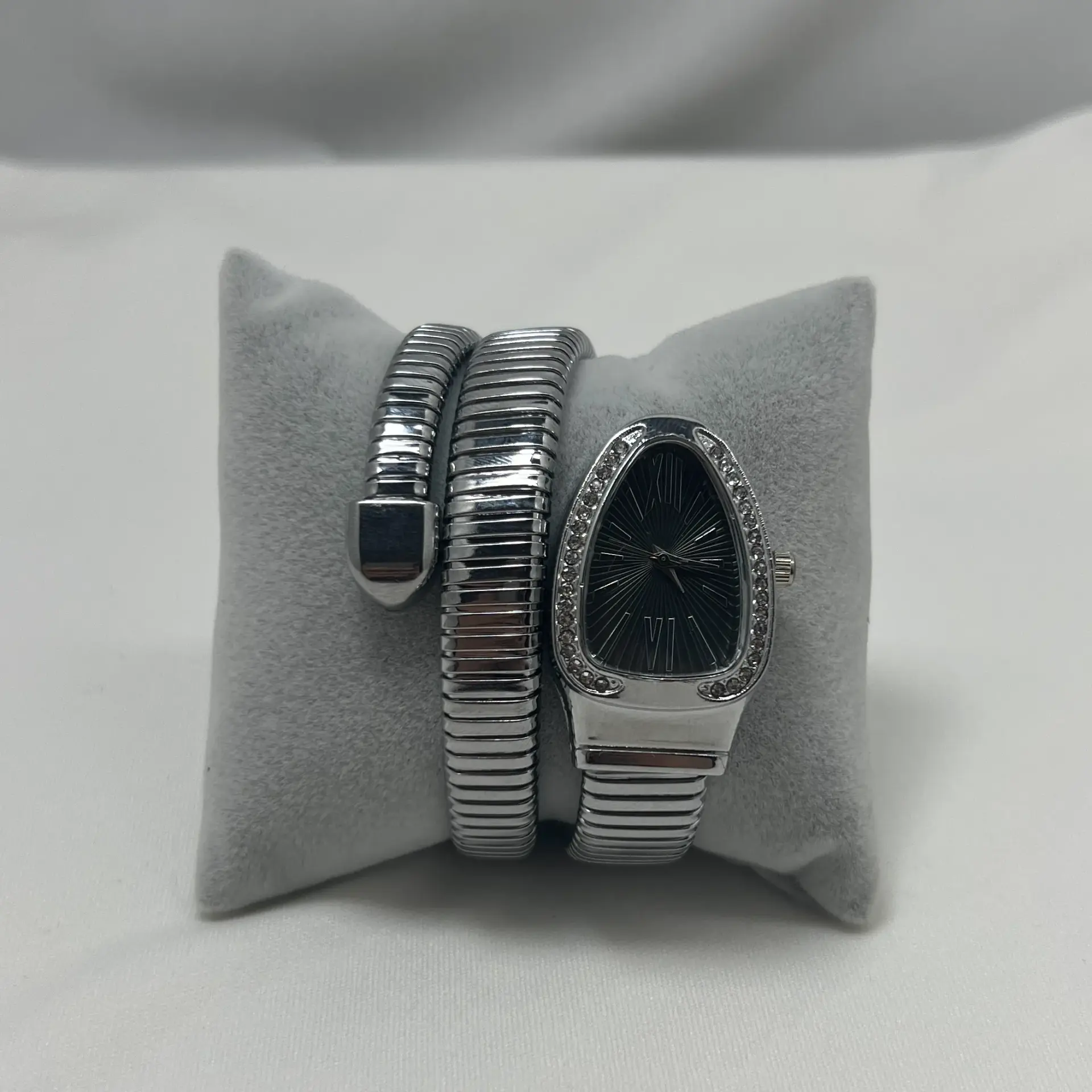 METAL I Siyah Kadran Saat