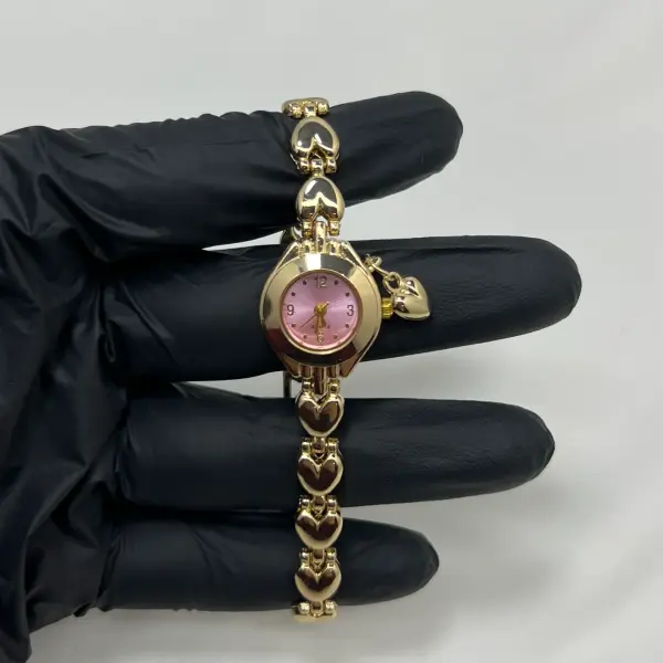 METAL I Kalp Charmlı Saat