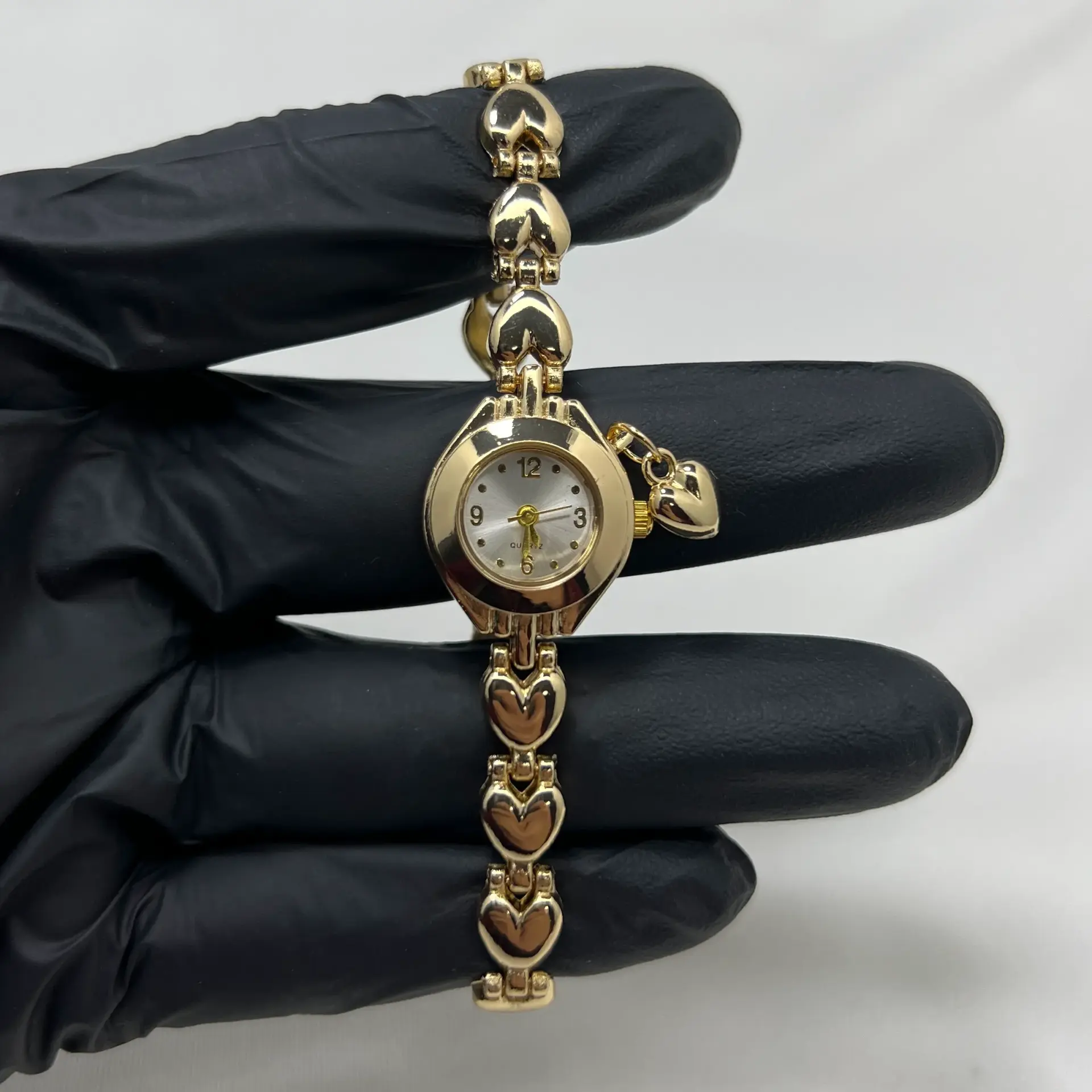 METAL I Kalp Charmlı Saat