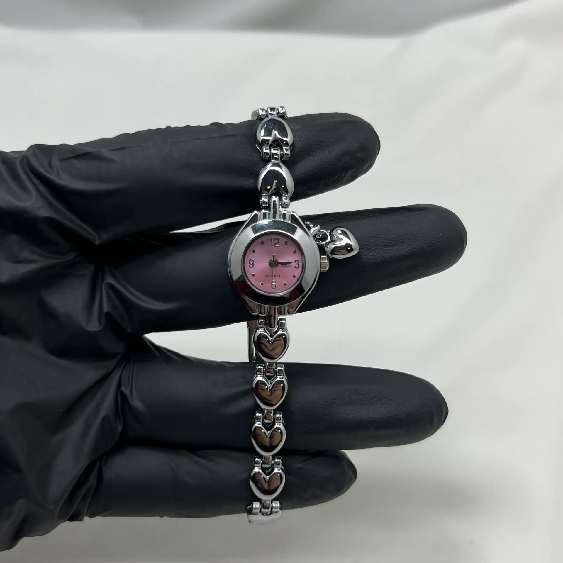 METAL I Kalp Charmlı Saat